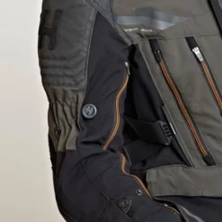 Halvarssons Mora Zwart Groen -Helstons Winkel 710 21060207e 600x600 1