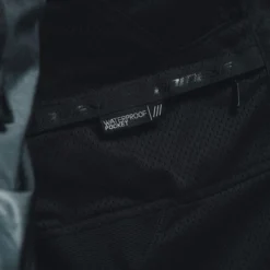 Dainese Splugen 3L D-Dry Jacket Vapor Blue Black -Helstons Winkel dainese splugen 3l d dry jacket vapor blue black 10