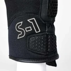 RST S1 Mesh Ce Ladies Glove Black White -Helstons Winkel rst s1 mesh ce ladies glove black white 4